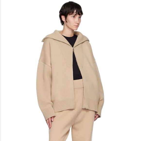 Trunk Project Beige Zip-Up Sweater oversized, medium - Picture 2 of 11
